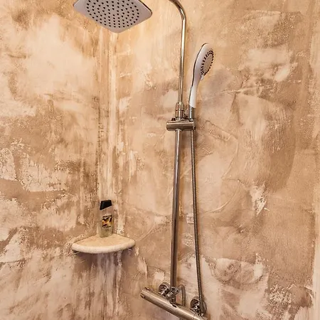 Boutique Livia Hostel