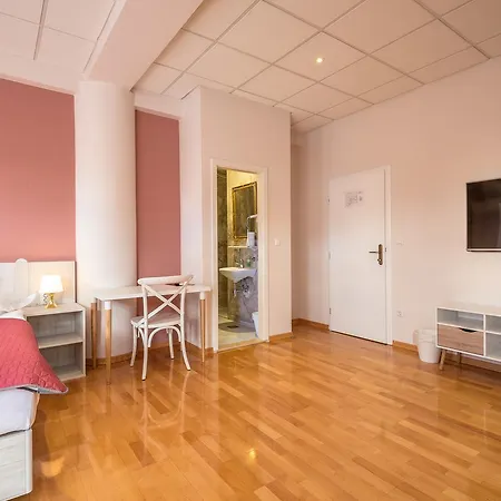 Auberge de jeunesse Boutique Livia