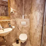 Hostel Boutique Livia *