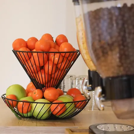 אכסניה Boutique Livia *