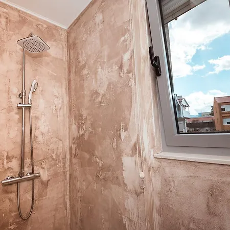 Boutique Livia אכסניה *